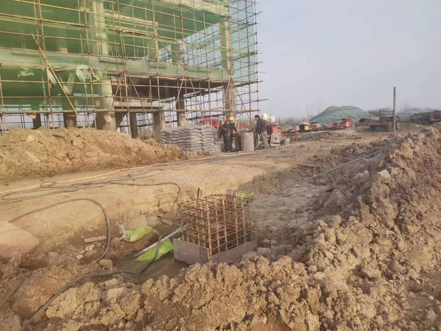 竞秀当桥梁出现裂缝的时候应该及时加固修补